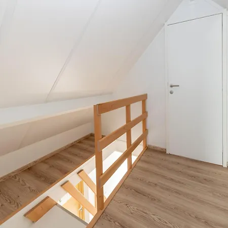Cozy Polder House For Families Feriehus